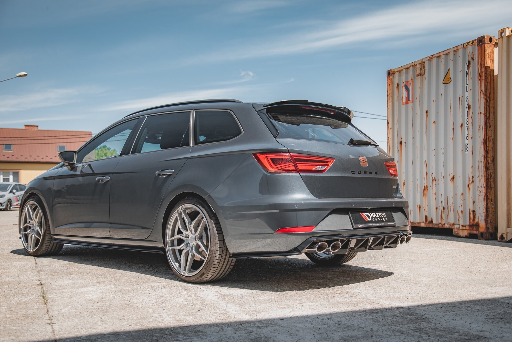 Maxton Design Heck Ansatz Flaps Diffusor V.2 für Seat Leon Cupra Mk3 FL Sportstourer schwarz Hochglanz Maxton Design Heck Ansatz Flaps Diffusor V.2 für Seat Leon Cupra Mk3 FL Sportstourer schwarz Hochglanz