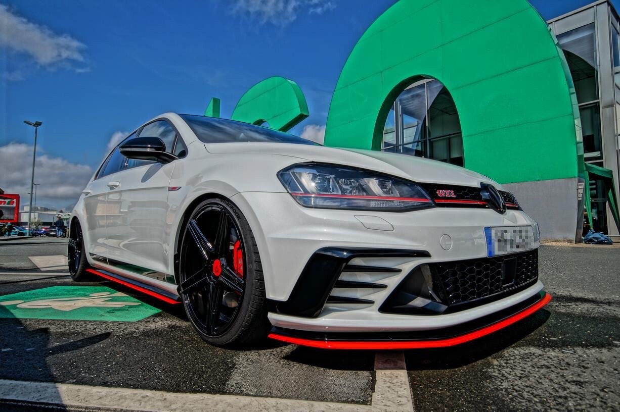 Maxton Design Seitenschweller Ansatz für VW GOLF Mk7 GTI CLUBSPORT schwarz Hochglanz
