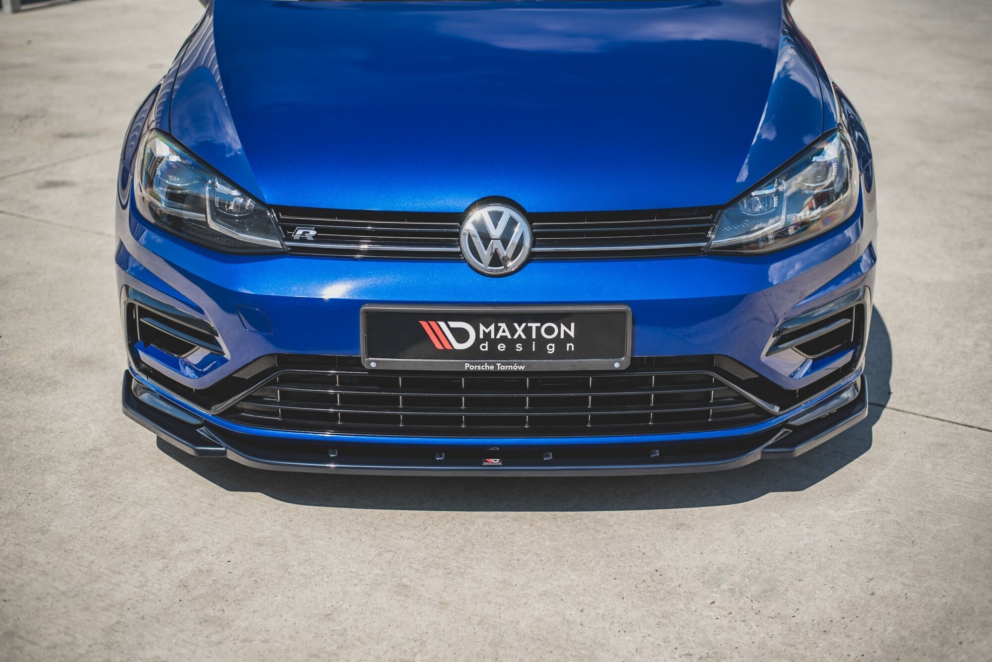 Maxton Design Front Ansatz für V.9 VW Golf 7 R / R-Line Facelift schwarz Hochglanz Maxton Design Front Ansatz für V.9 VW Golf 7 R / R-Line Facelift schwarz Hochglanz