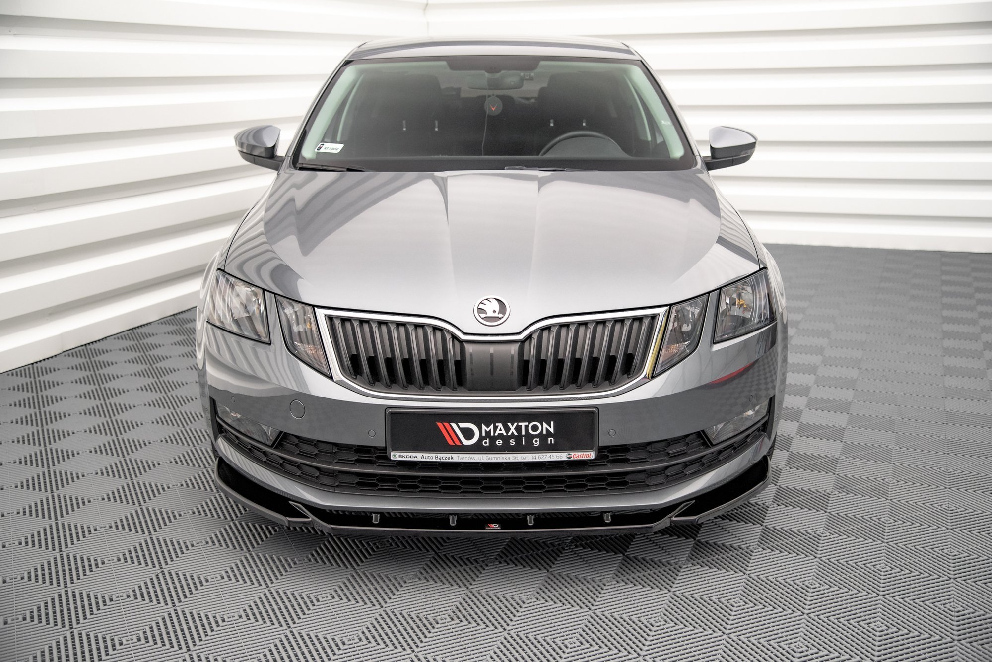Maxton Design Front Ansatz V.2 für Skoda Octavia Mk3 Facelift schwarz Hochglanz