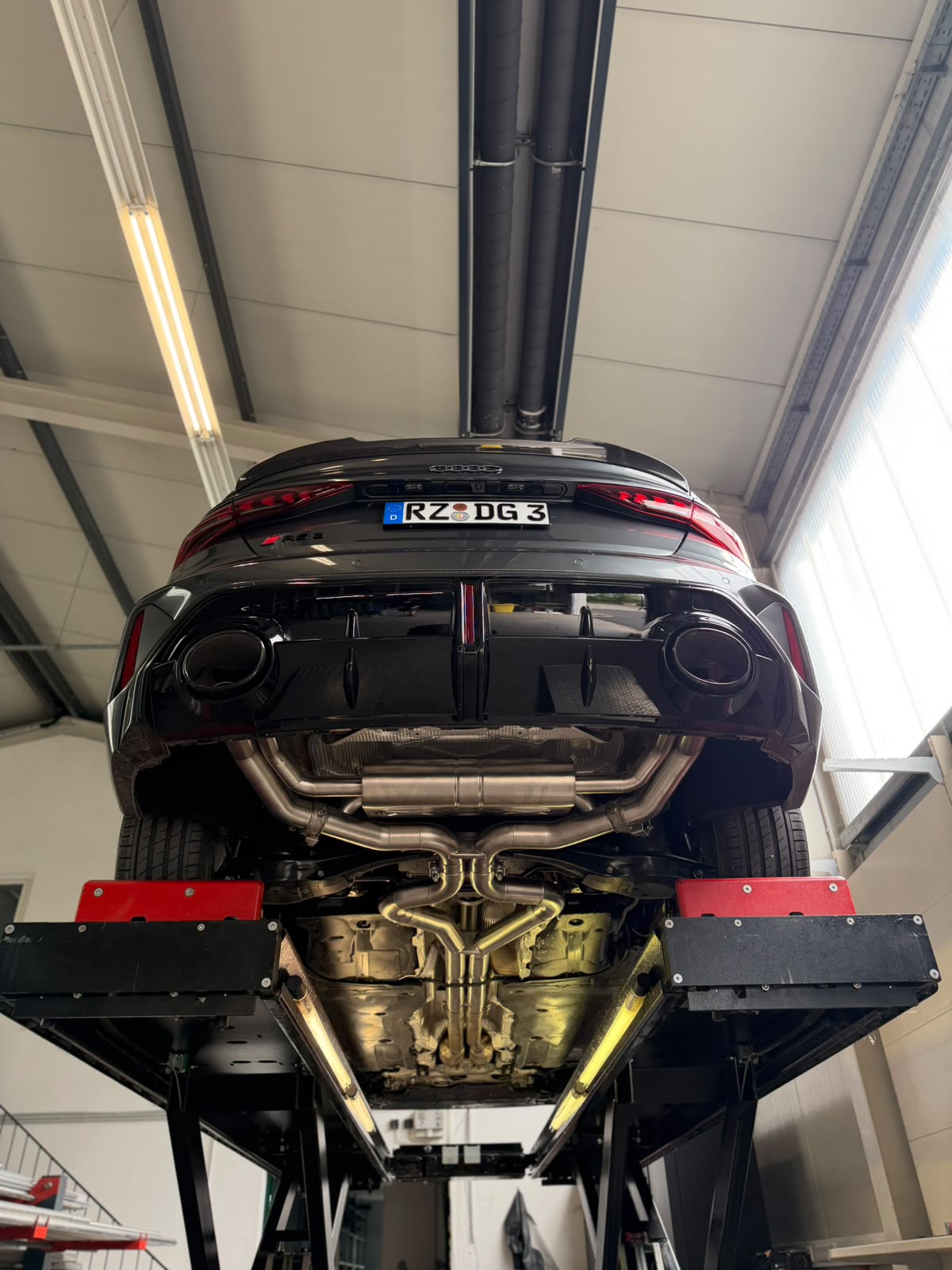 DTH REAPER V5 Audi RS3 8Y (GY) Doppelflutiger Klappenauspuff