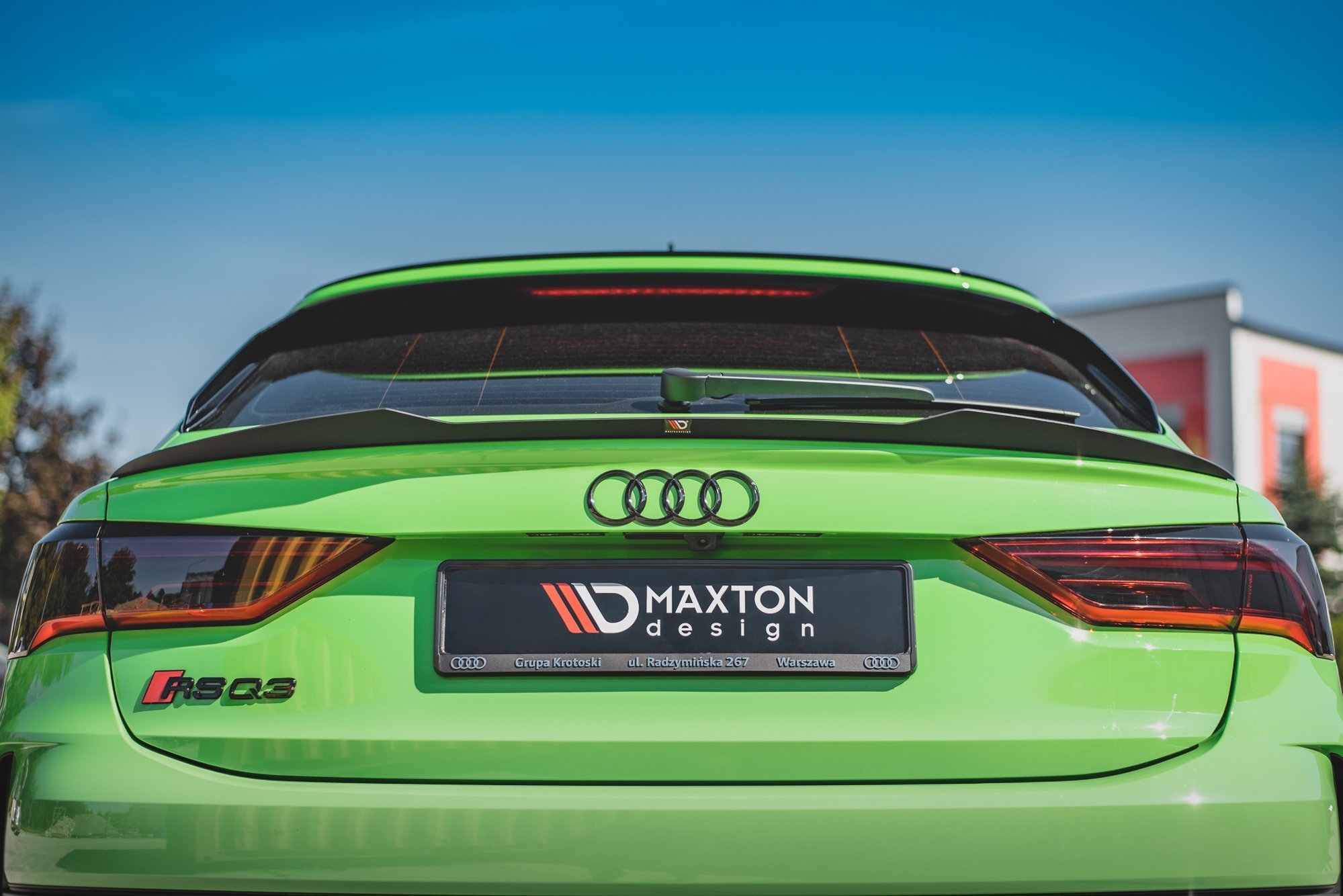 Maxton Design Spoiler CAP für Audi RSQ3 / Q3 S-Line Sportback F3 schwarz Hochglanz Maxton Design Spoiler CAP für Audi RSQ3 / Q3 S-Line Sportback F3 schwarz Hochglanz