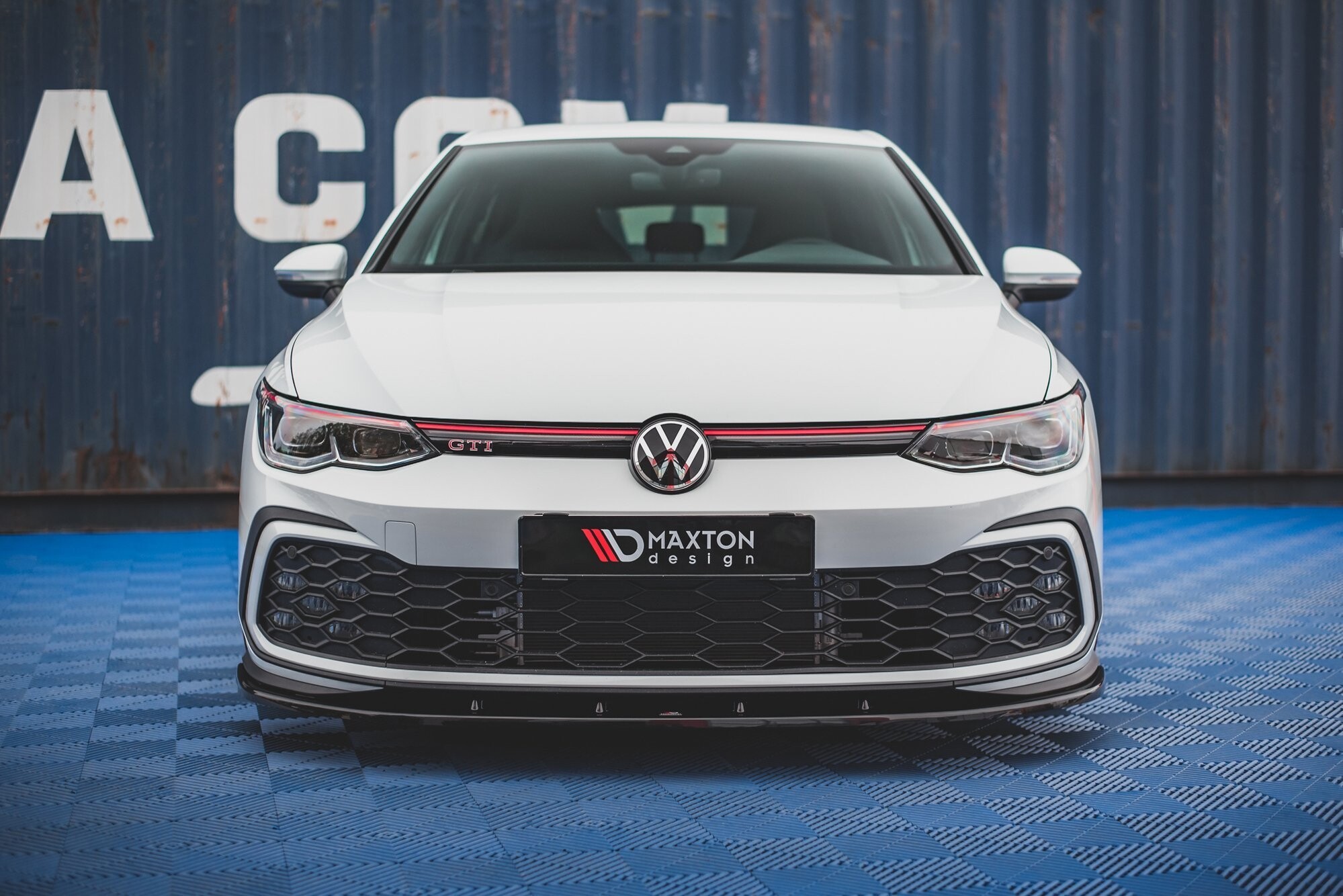 Maxton Design Front Ansatz für Volkswagen Golf 8 GTI schwarz Hochglanz Maxton Design Front Ansatz für Volkswagen Golf 8 GTI schwarz Hochglanz