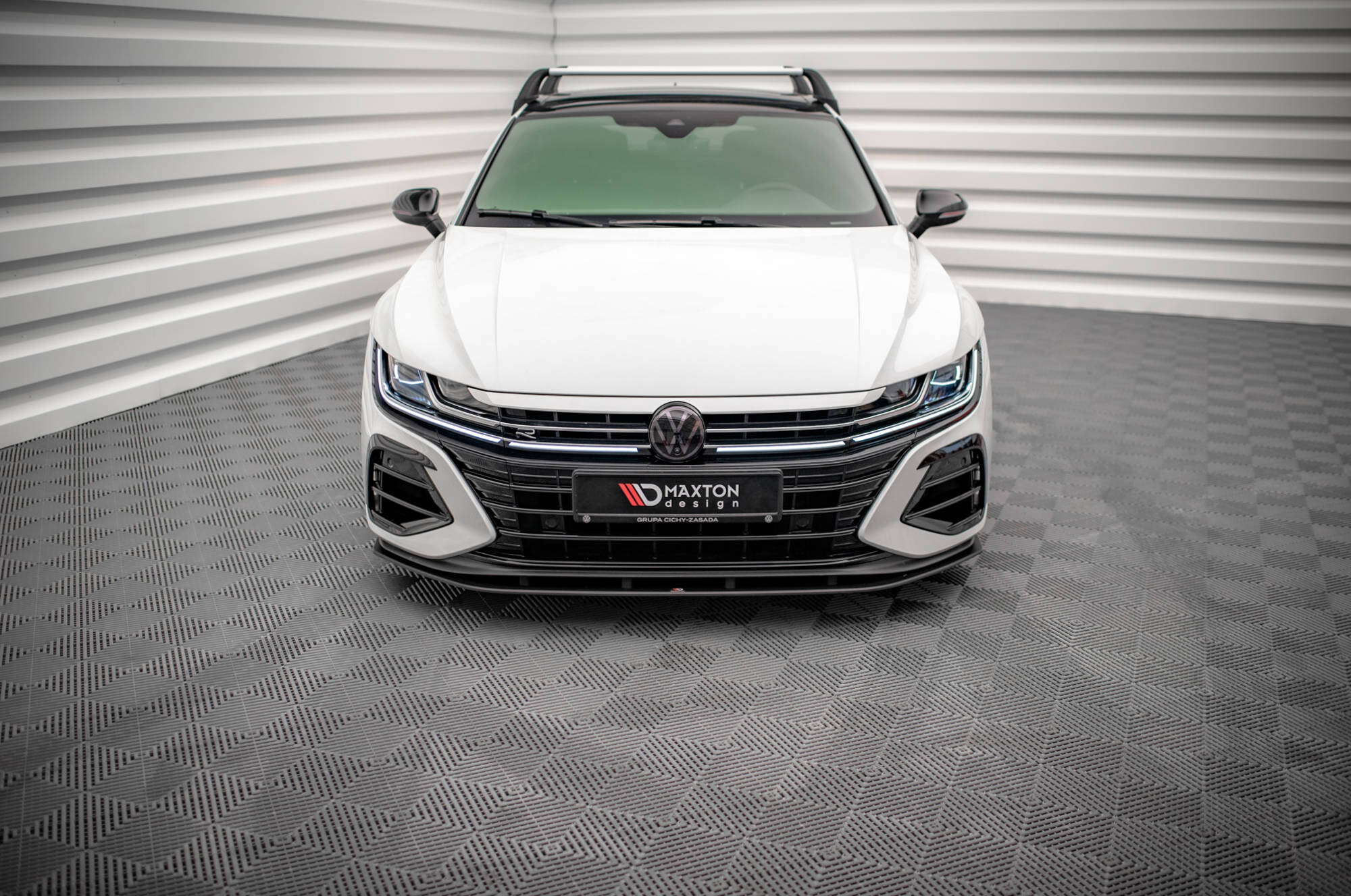 Maxton Design Street Pro Front Ansatz für für Volkswagen Arteon R