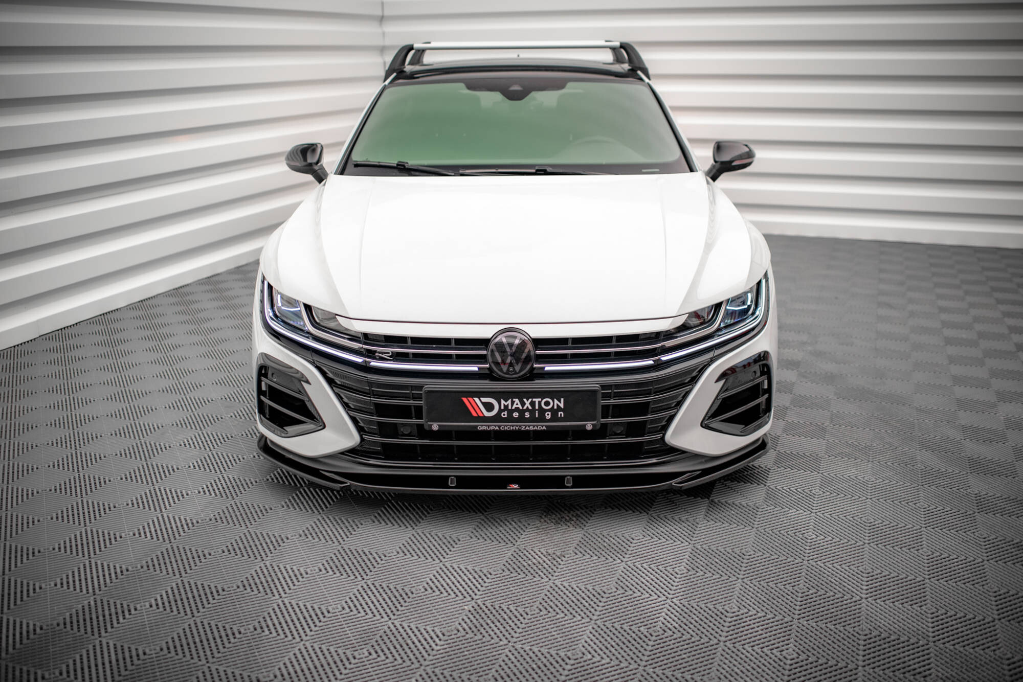 Maxton Design Front Ansatz V.1 für Volkswagen Arteon R schwarz Hochglanz