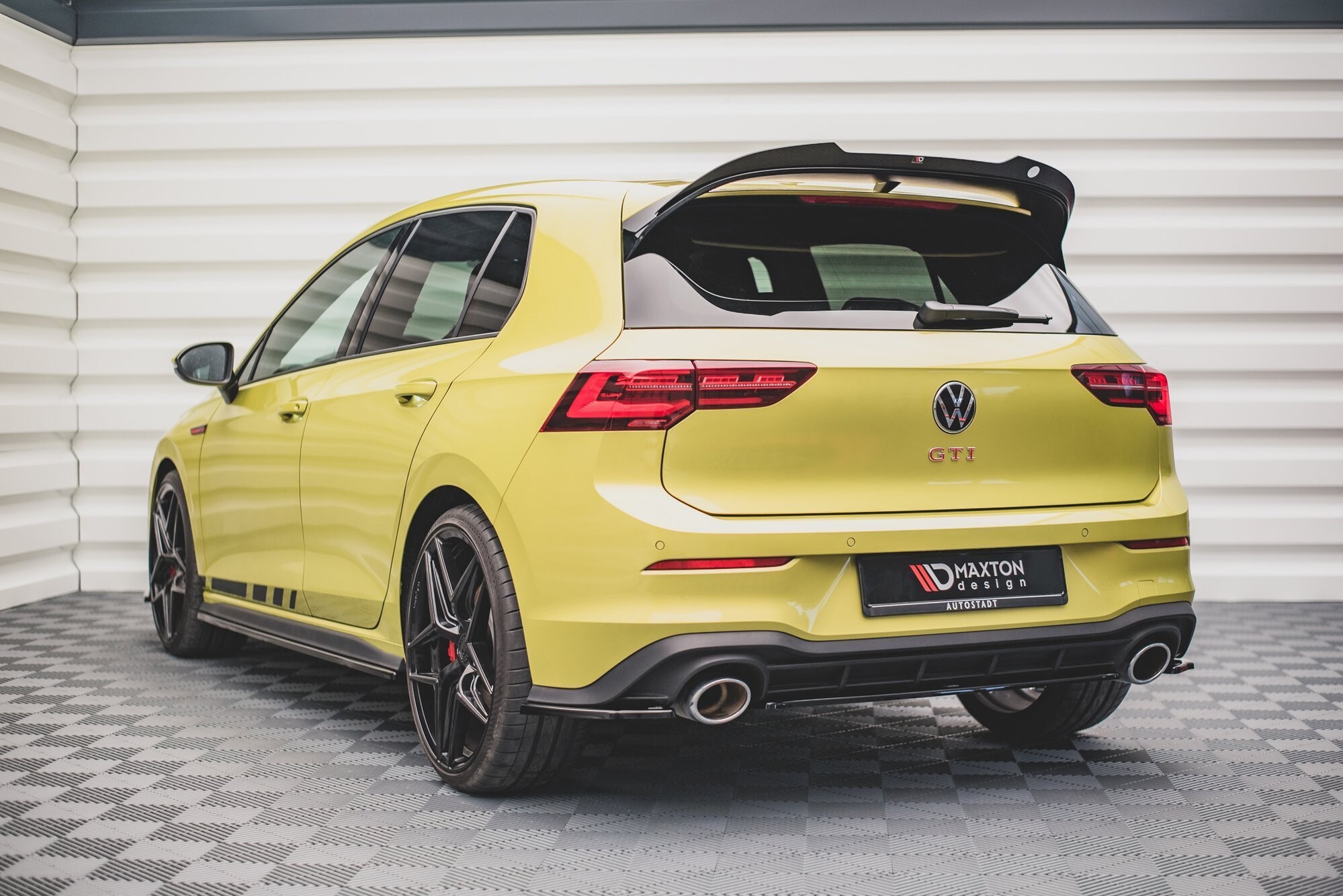 Maxton Design Heck Ansatz Flaps Diffusor V.2 für Volkswagen Golf 8 GTI Clubsport schwarz Hochglanz Maxton Design Heck Ansatz Flaps Diffusor V.2 für Volkswagen Golf 8 GTI Clubsport schwarz Hochglanz