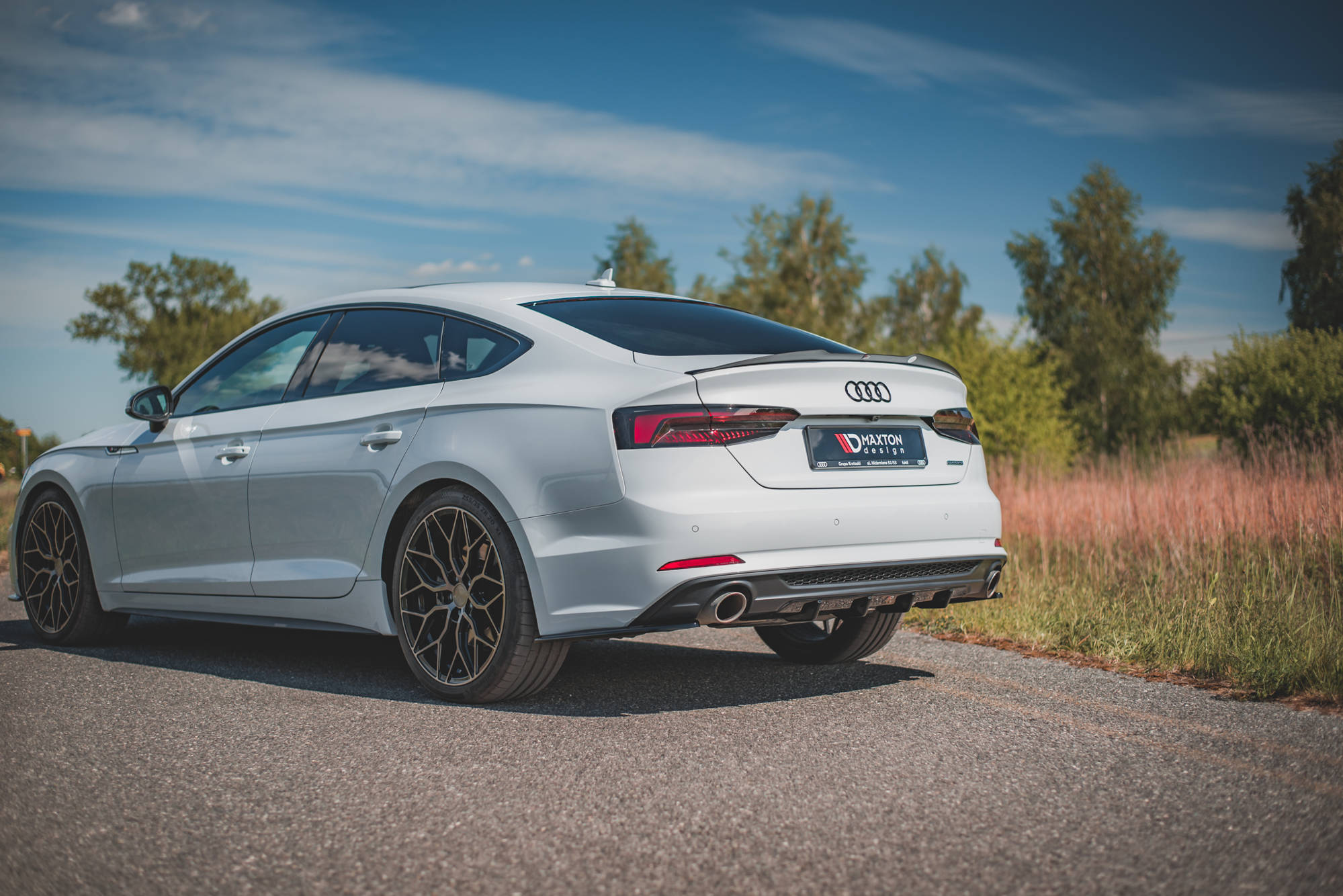 Maxton Design Diffusor Heck Ansatz für Audi A5 S-Line F5 Coupe / Sportback schwarz Hochglanz