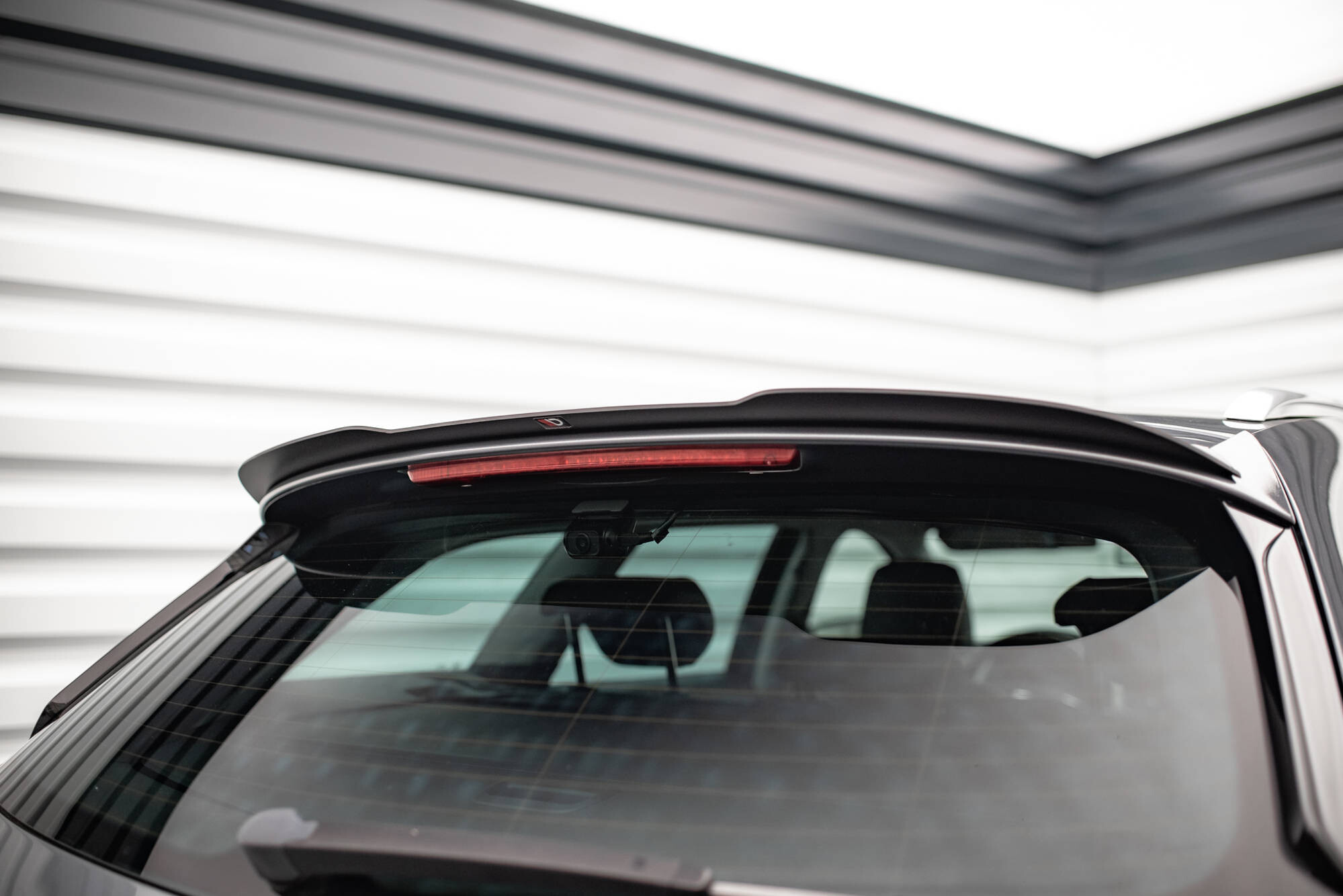 Maxton Design Spoiler CAP für Seat Leon FR Sportstourer Mk3 schwarz Hochglanz