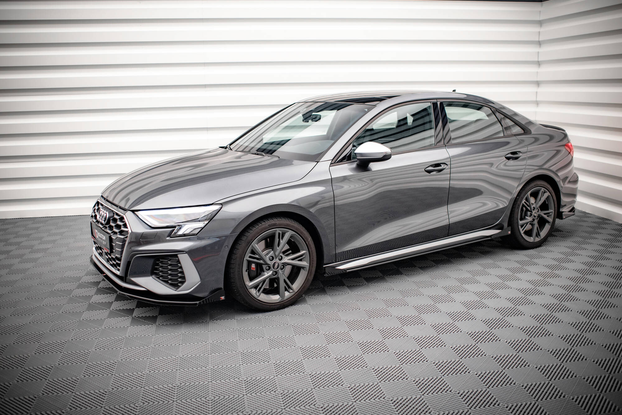 Maxton Design Street Pro Seitenschweller Ansatz für + Flaps Audi S3 / A3 S-Line 8Y schwarz Hochglanz Maxton Design Street Pro Seitenschweller Ansatz für + Flaps Audi S3 / A3 S-Line 8Y schwarz Hochglanz
