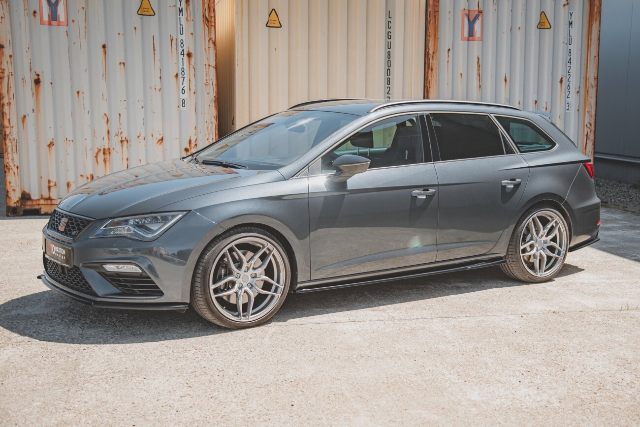 Maxton Design Seitenschweller Ansatz Cup Leisten V.5 für Seat Leon Mk3 Cupra/ FR Facelift schwarz Hochglanz Maxton Design Seitenschweller Ansatz Cup Leisten V.5 für Seat Leon Mk3 Cupra/ FR Facelift schwarz Hochglanz