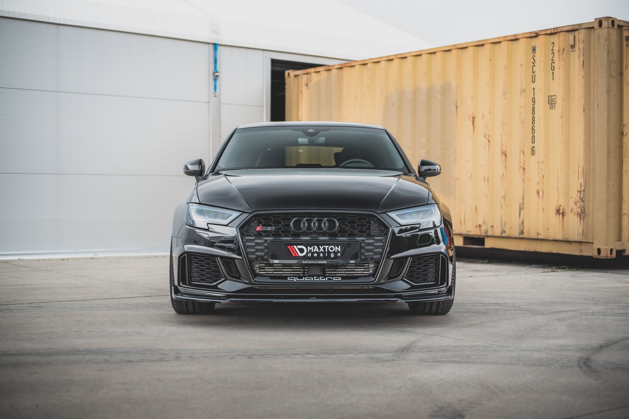 Maxton Design Front Ansatz V.3 für Audi RS3 8V FL Sportback schwarz Hochglanz Maxton Design Front Ansatz V.3 für Audi RS3 8V FL Sportback schwarz Hochglanz