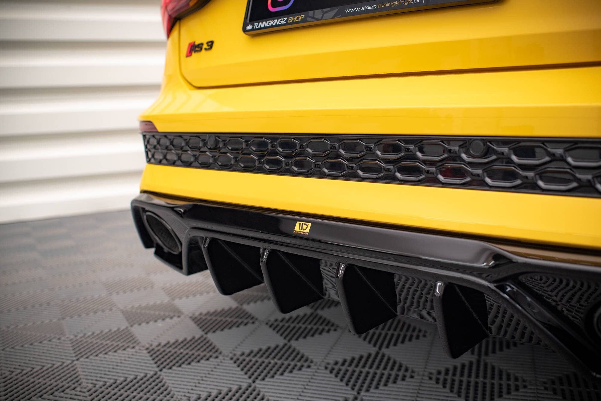 Maxton Design Diffusor Heck Ansatz für Audi RS3 8Y schwarz Hochglanz Maxton Design Diffusor Heck Ansatz für Audi RS3 8Y schwarz Hochglanz