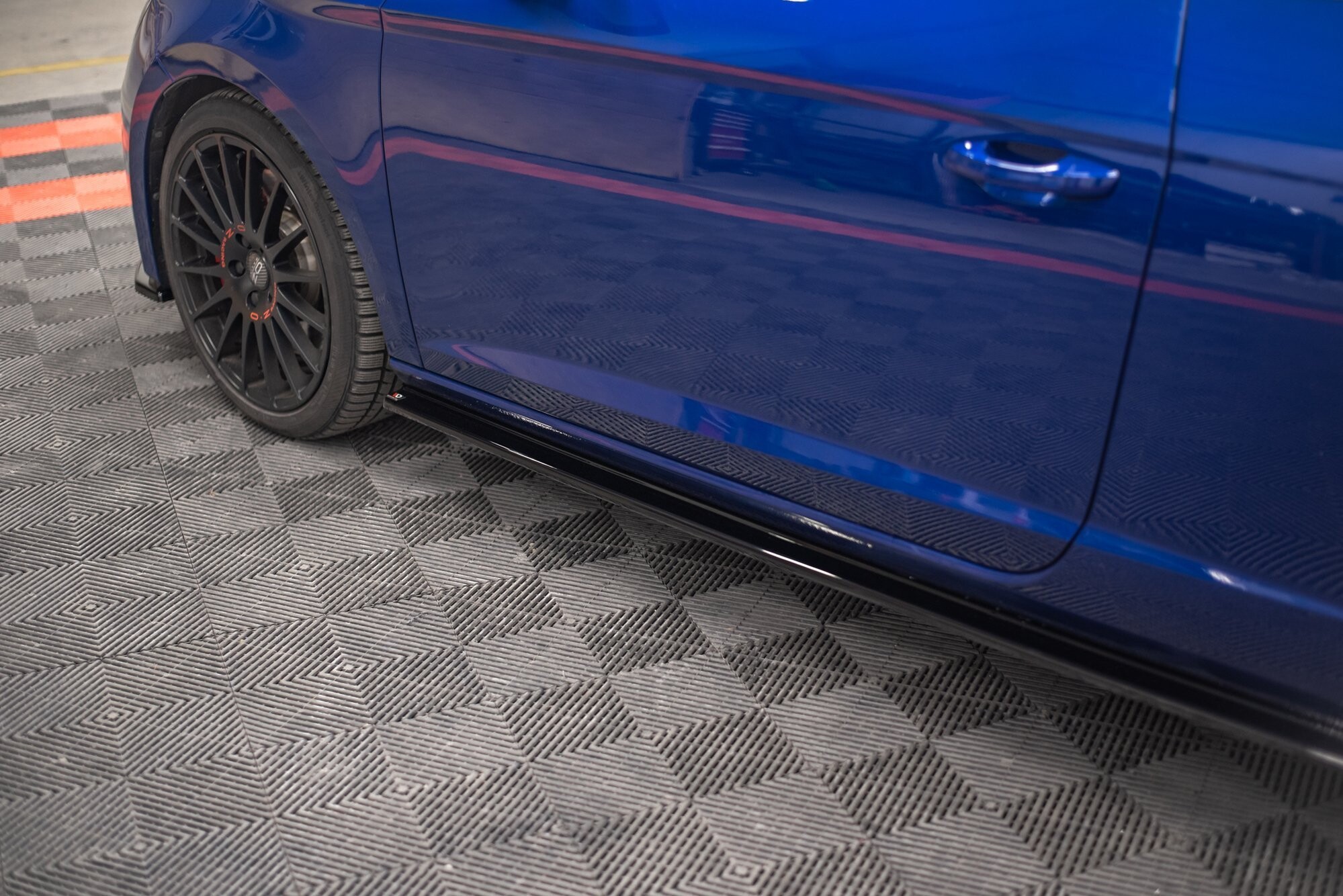 Maxton Design Seitenschweller Ansatz Cup Leisten für Seat Leon Cupra / FR SC Mk3 / Mk3 FL schwarz Hochglanz Maxton Design Seitenschweller Ansatz Cup Leisten für Seat Leon Cupra / FR SC Mk3 / Mk3 FL schwarz Hochglanz