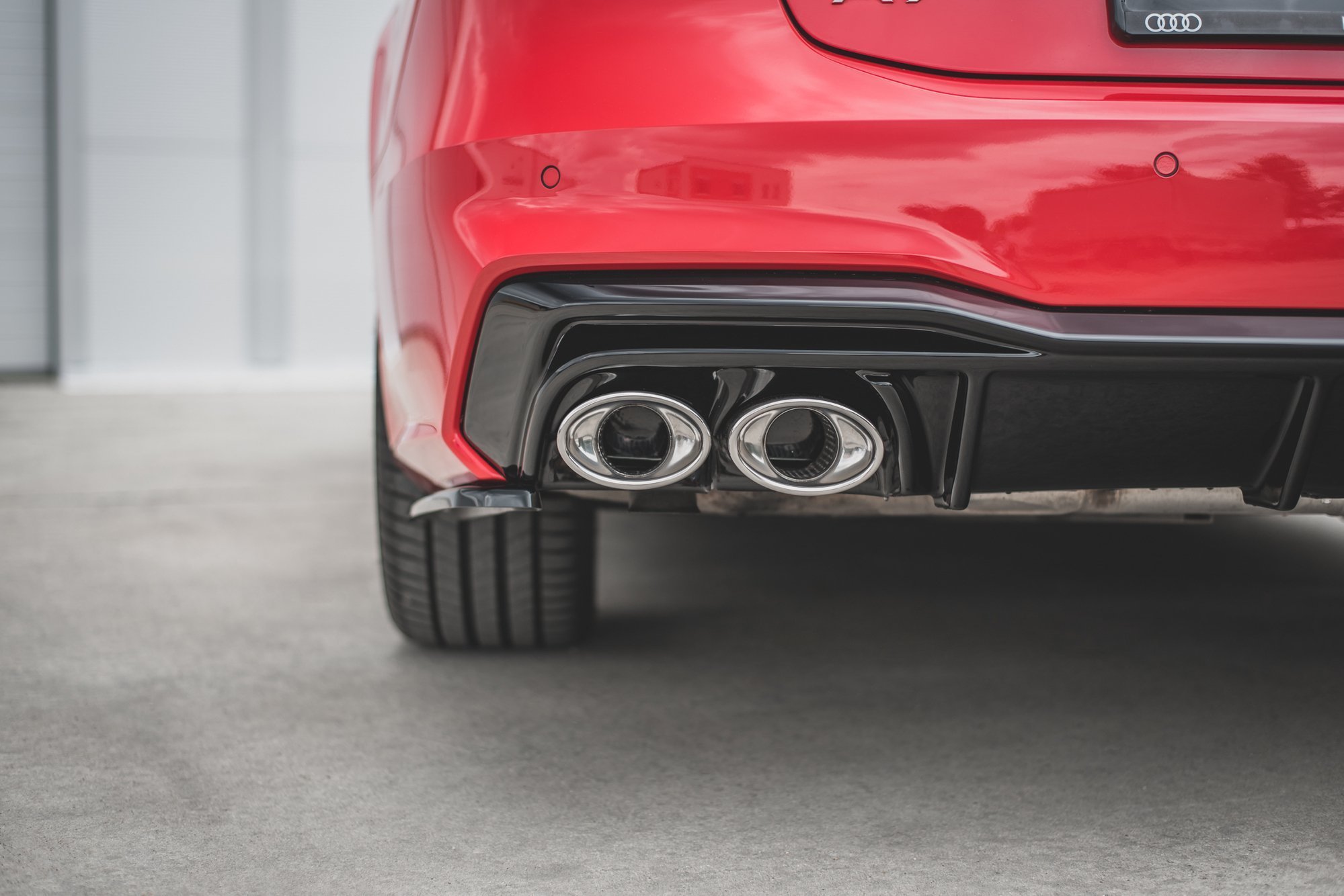 Maxton Design Diffusor Heck Ansatz für + Endschalldampfer Sportauspuff Attrappe Audi A7 C8 S-Line Maxton Design Diffusor Heck Ansatz für + Endschalldampfer Sportauspuff Attrappe Audi A7 C8 S-Line