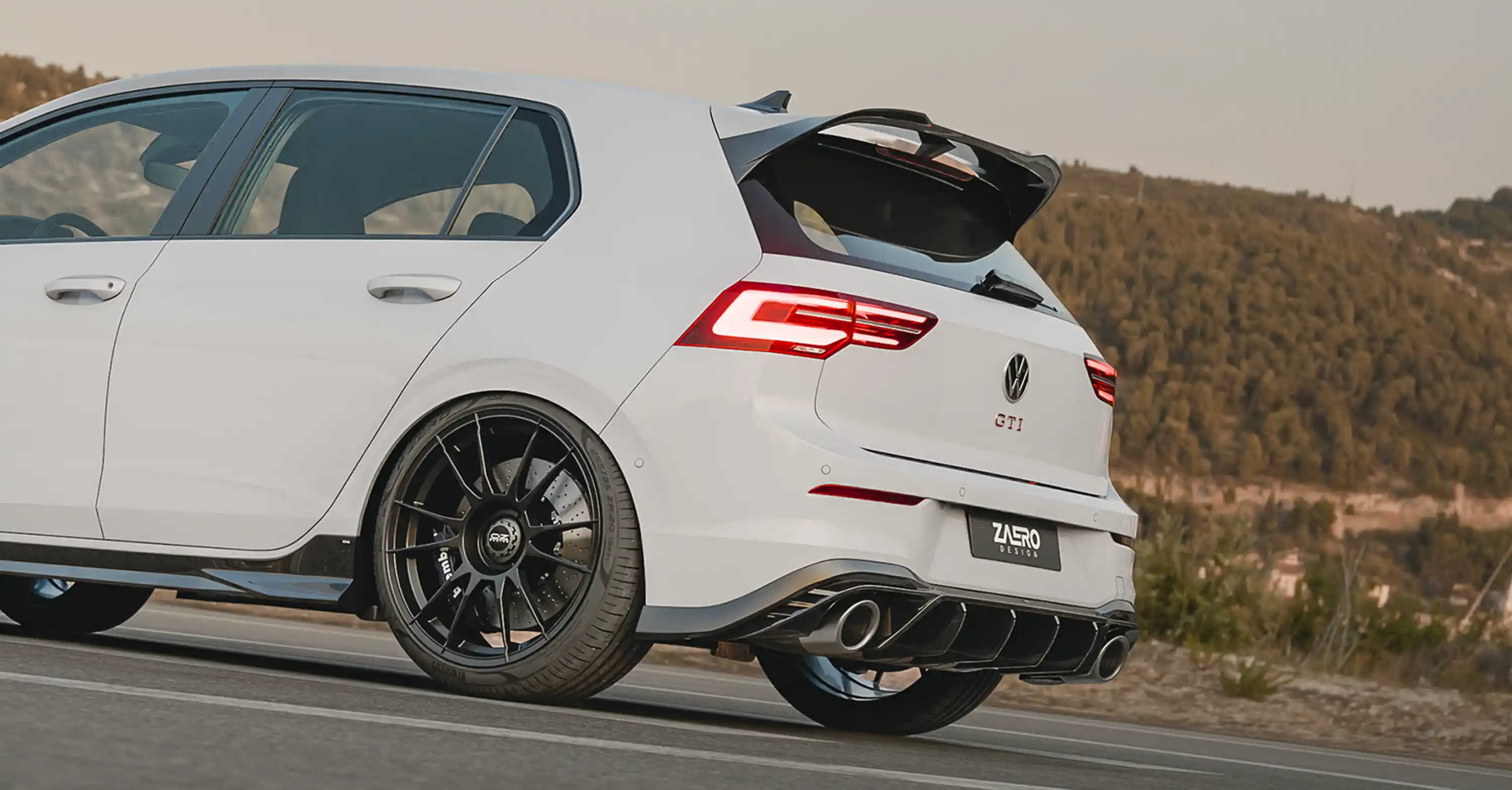 Zaero Design EVO-1 DIFFUSOR FÜR VW GOLF 8 GTI Clubsport