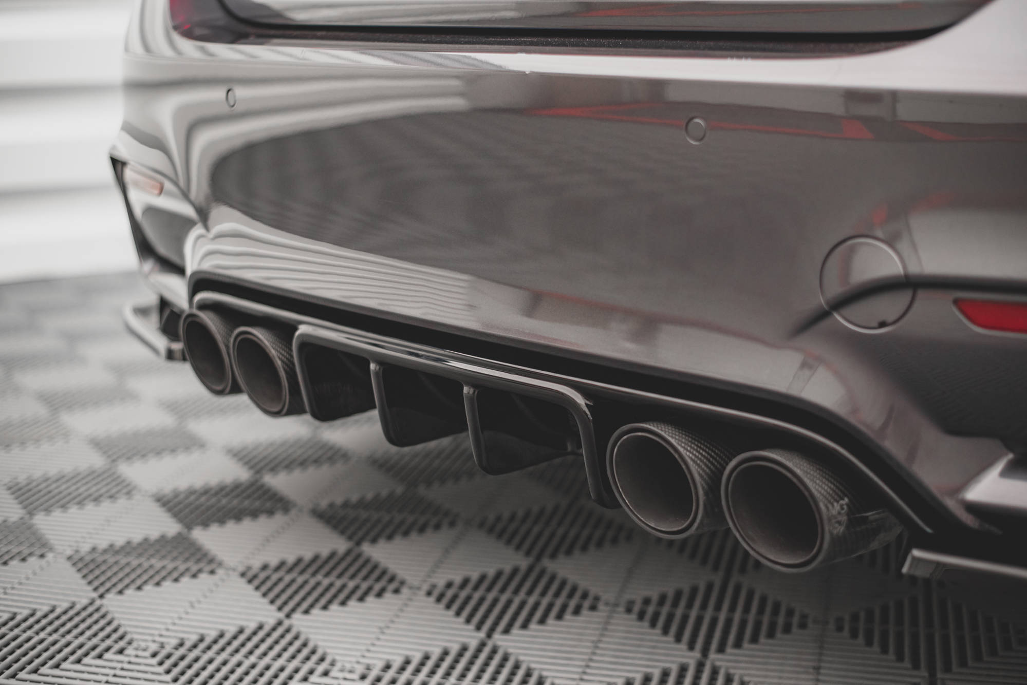 Maxton Design Diffusor Heck Ansatz für BMW M4 F82 schwarz Hochglanz Maxton Design Diffusor Heck Ansatz für BMW M4 F82 schwarz Hochglanz
