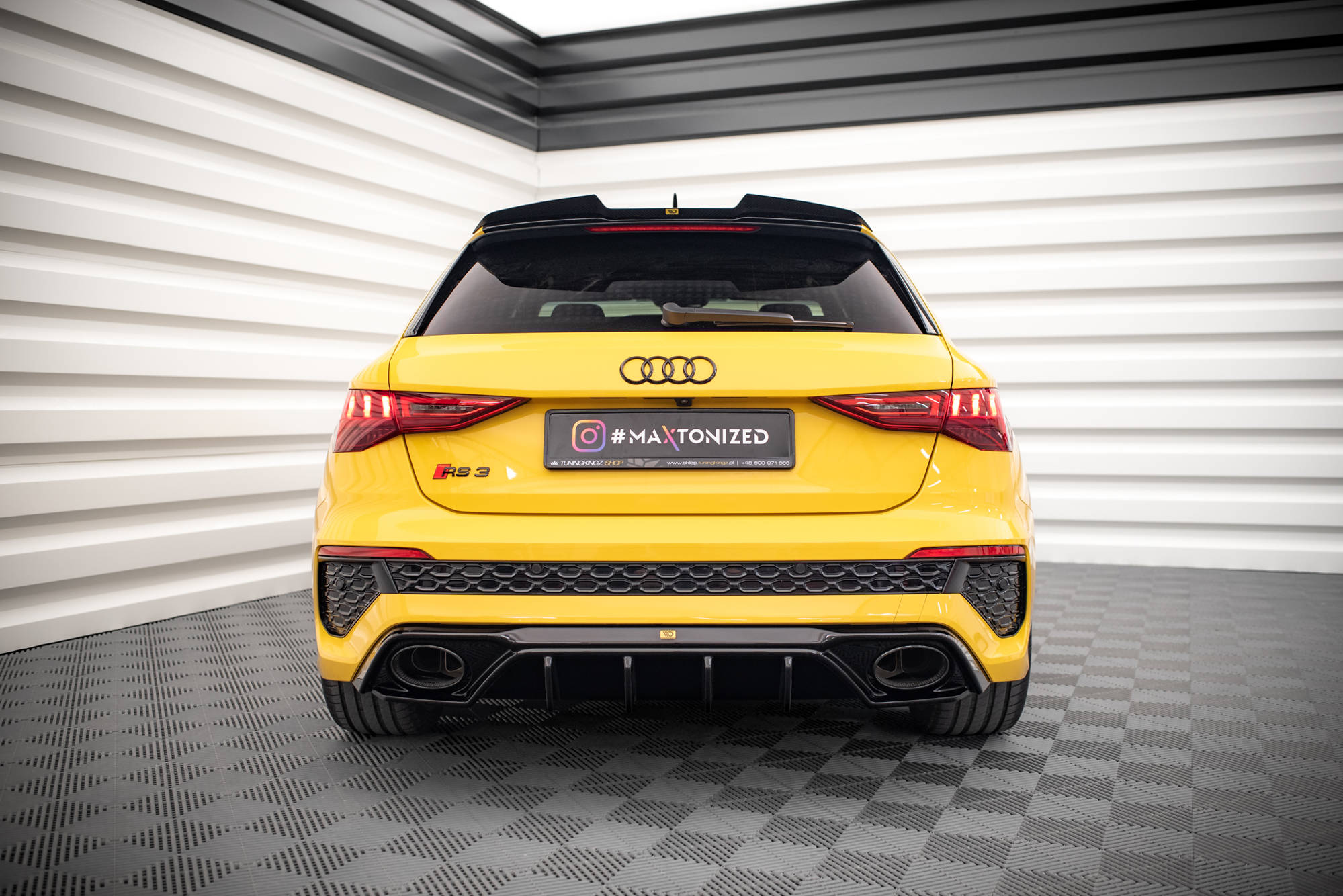 Maxton Design Diffusor Heck Ansatz für Audi RS3 8Y schwarz Hochglanz Maxton Design Diffusor Heck Ansatz für Audi RS3 8Y schwarz Hochglanz