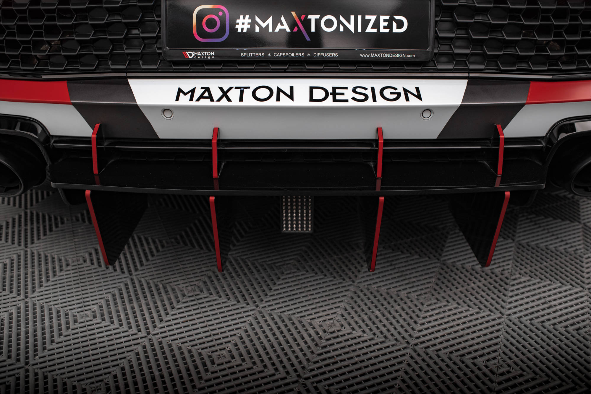 Maxton Design Bodykit für Audi R8 Mk2 Facelift Maxton Design Bodykit für Audi R8 Mk2 Facelift