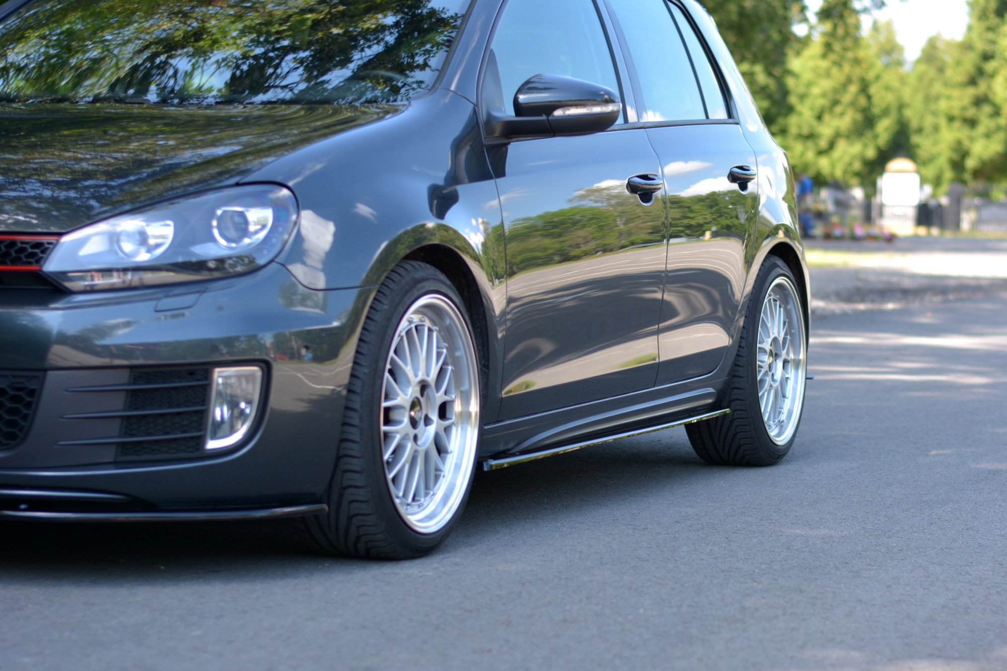 Maxton Design Seitenschweller Ansatz für VW GOLF 6 GTI/ GTD schwarz Hochglanz
