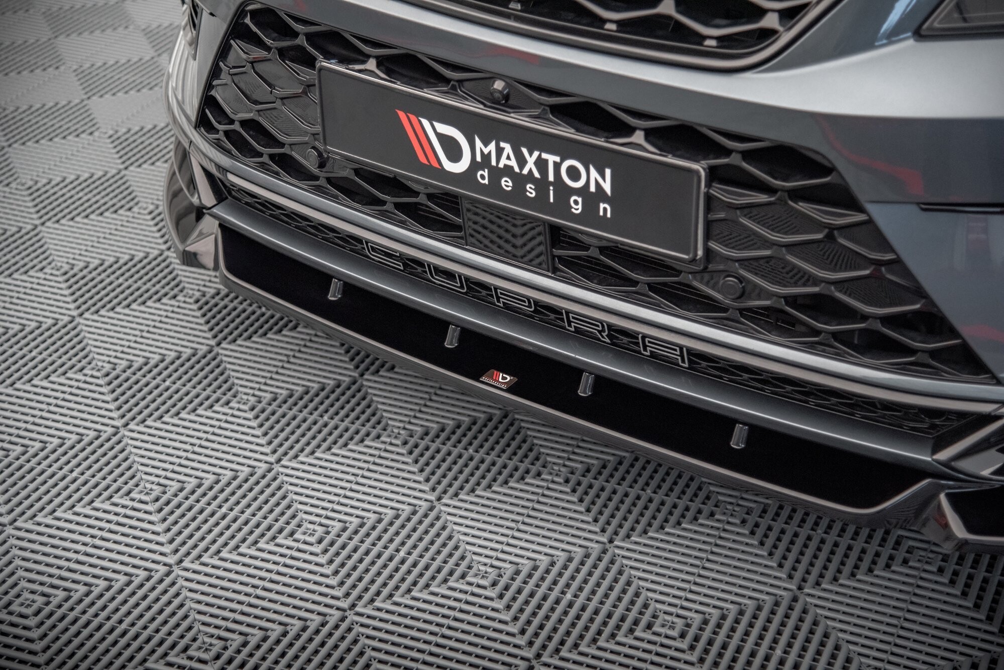 Maxton Design Front Ansatz V.1 für Cupra Ateca schwarz Hochglanz Maxton Design Front Ansatz V.1 für Cupra Ateca schwarz Hochglanz