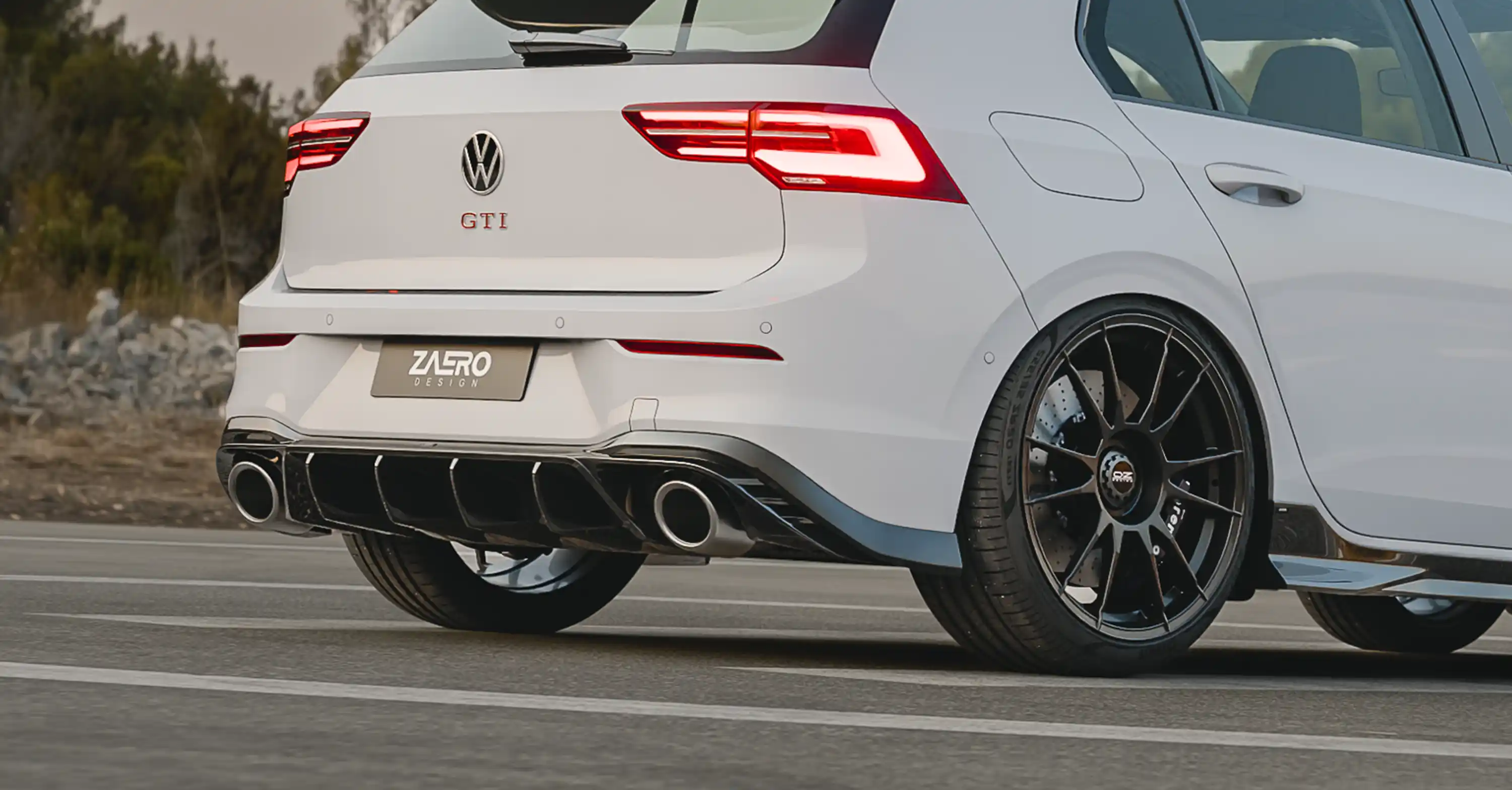 Zaero Design EVO-1 DIFFUSOR FÜR VW GOLF 8 GTI Clubsport