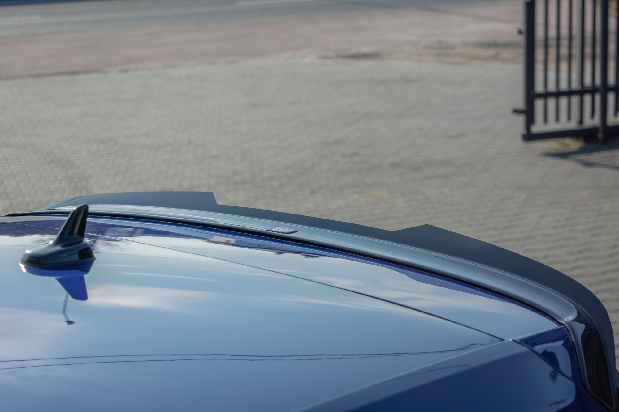 Maxton Design Spoiler CAP V.2 für Volkswagen Golf 7 / 7 Facelift R / R-Line / GTI schwarz Hochglanz Maxton Design Spoiler CAP V.2 für Volkswagen Golf 7 / 7 Facelift R / R-Line / GTI schwarz Hochglanz