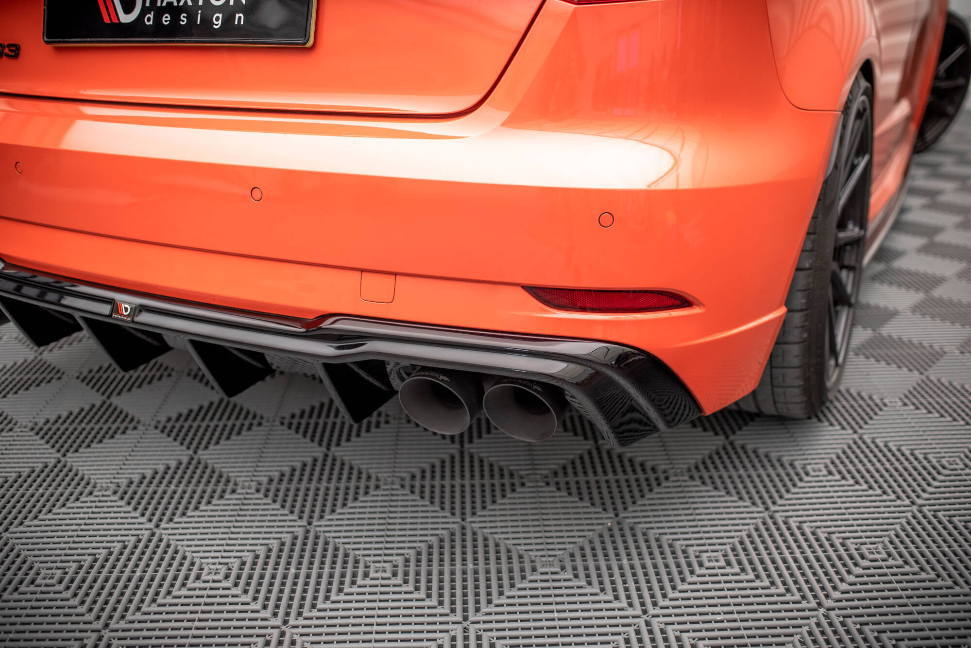 Maxton Design Heck Ansatz Diffusor V.2 für Audi RS3 8V Facelift schwarz Maxton Design Heck Ansatz Diffusor V.2 für Audi RS3 8V Facelift schwarz