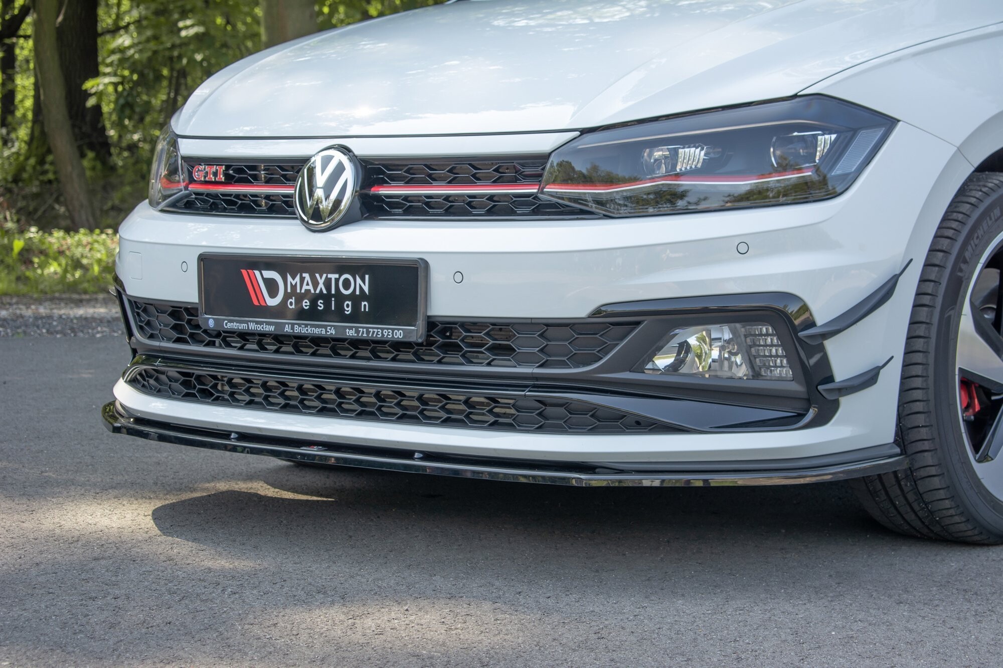 Maxton Design Front Ansatz V.1 für VW POLO MK6 GTI schwarz Hochglanz