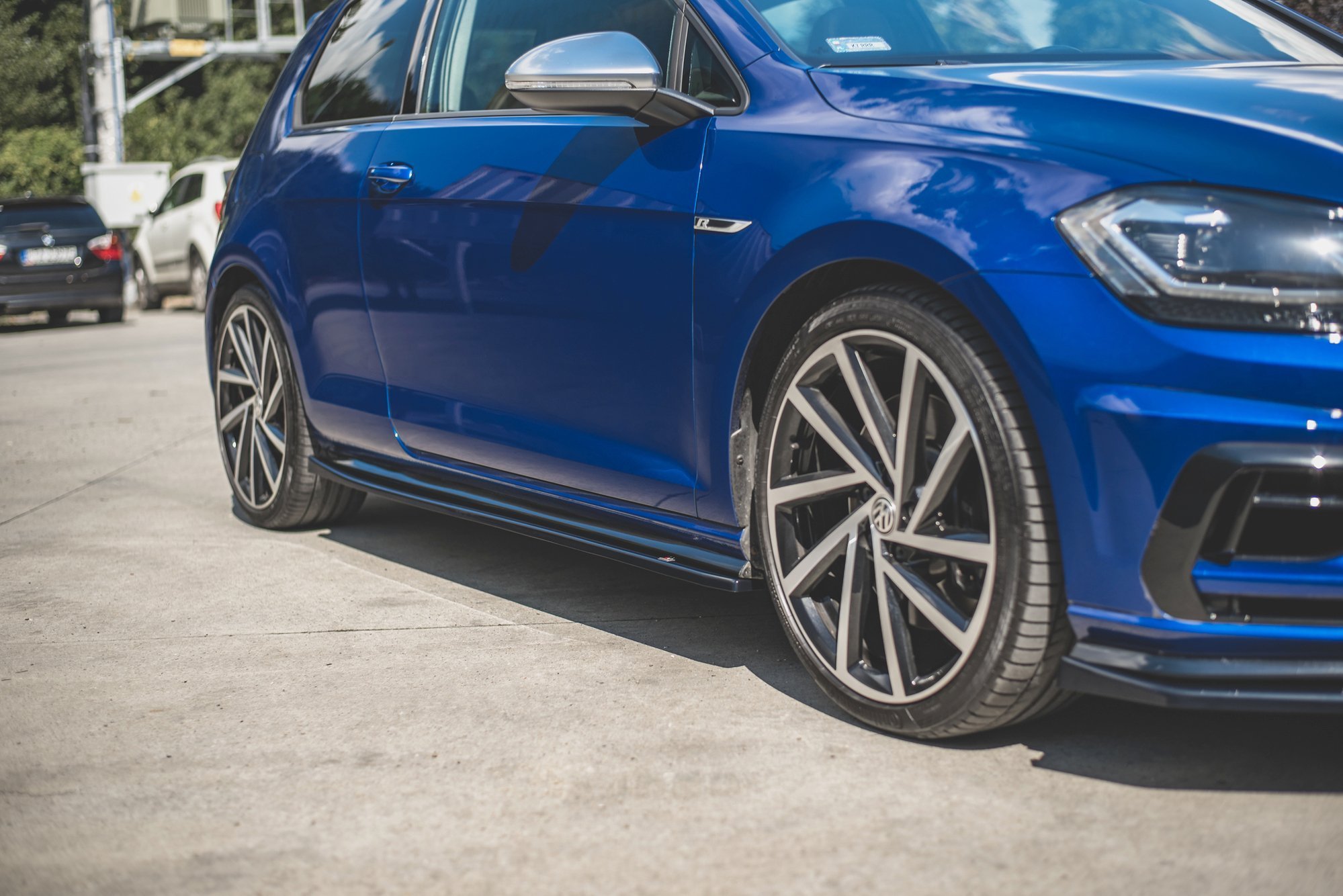 Maxton Design Seitenschweller Ansatz für V.4 VW Golf 7 R / R-Line Facelift schwarz Hochglanz