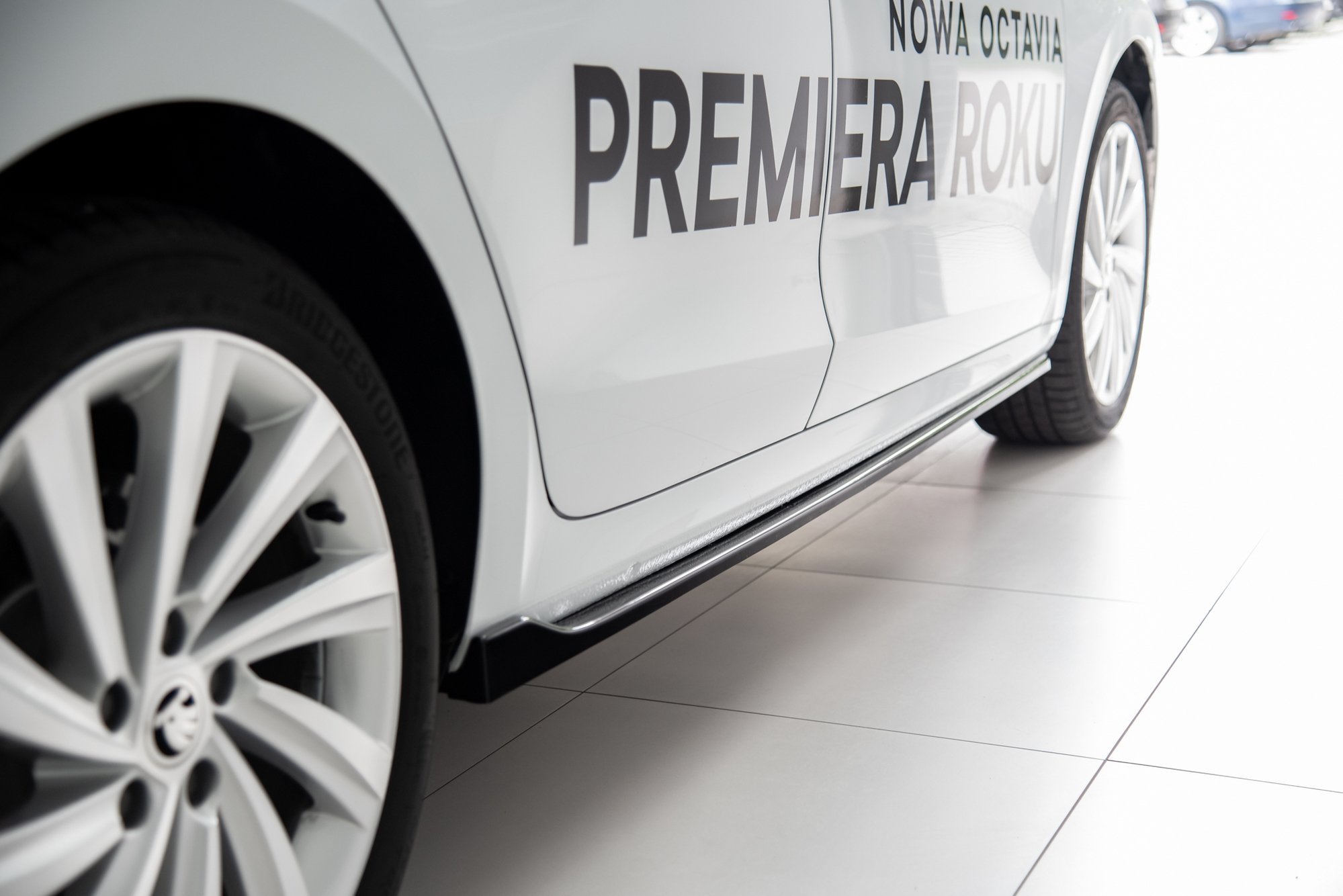 Maxton Design Seitenschweller Ansatz für V.1 für Skoda Octavia Mk4 schwarz Hochglanz Maxton Design Seitenschweller Ansatz für V.1 für Skoda Octavia Mk4 schwarz Hochglanz