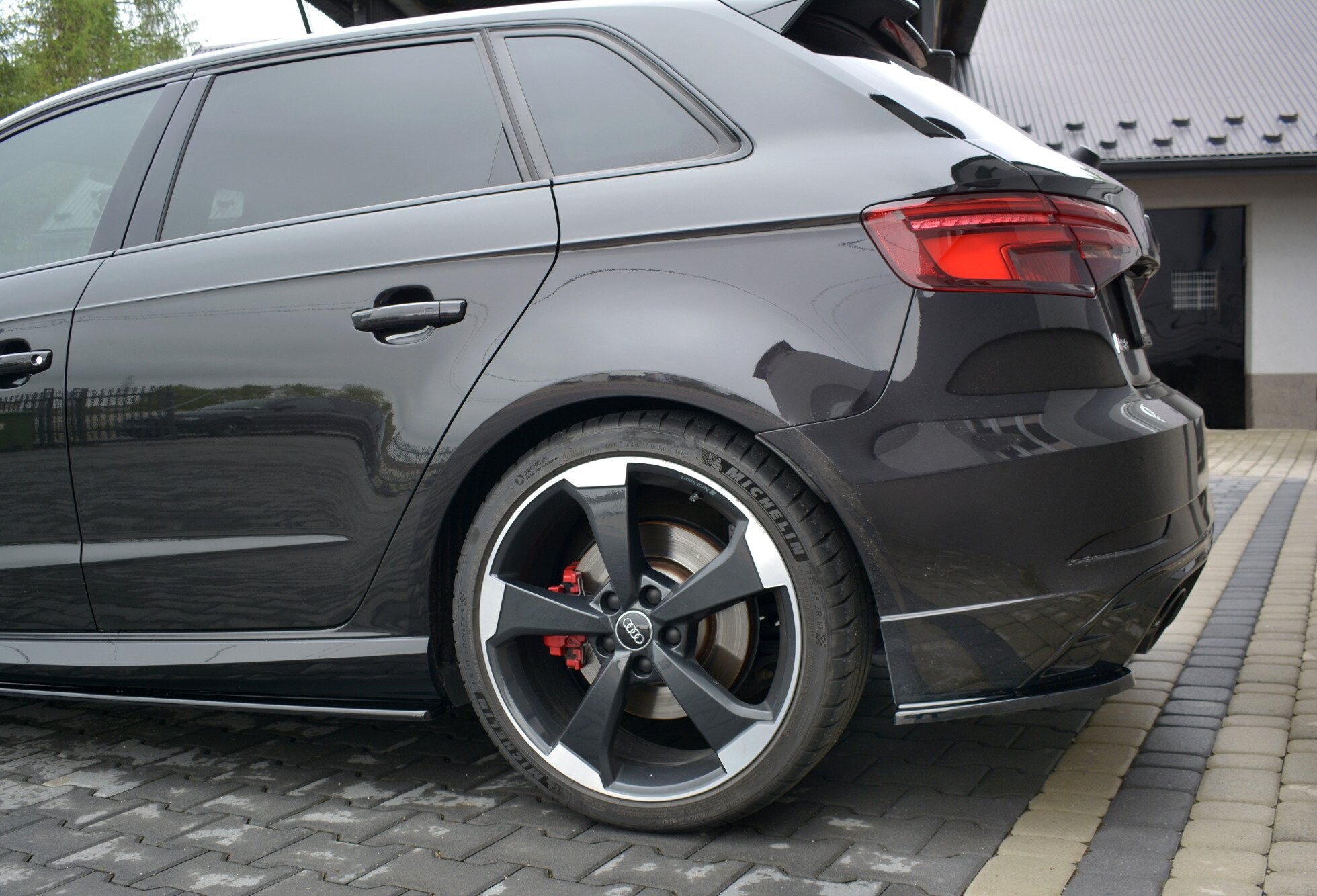 Maxton Design Heck Ansatz Flaps Diffusor für Audi RS3 8V FL Sportback schwarz Hochglanz
