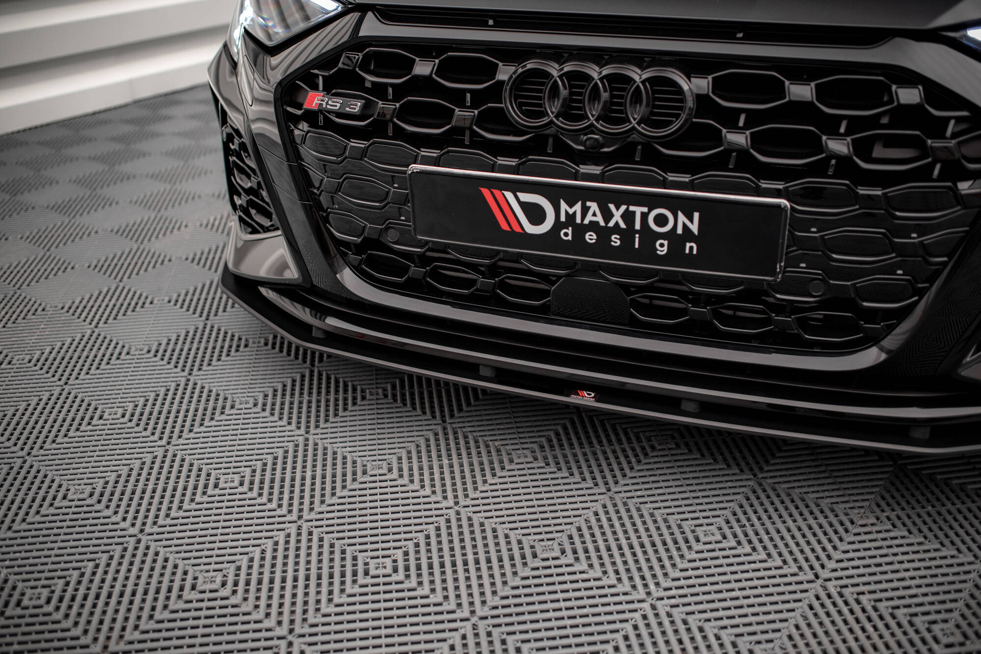 Maxton Design Street Pro Front Ansatz für für Audi RS3 8Y Maxton Design Street Pro Front Ansatz für für Audi RS3 8Y