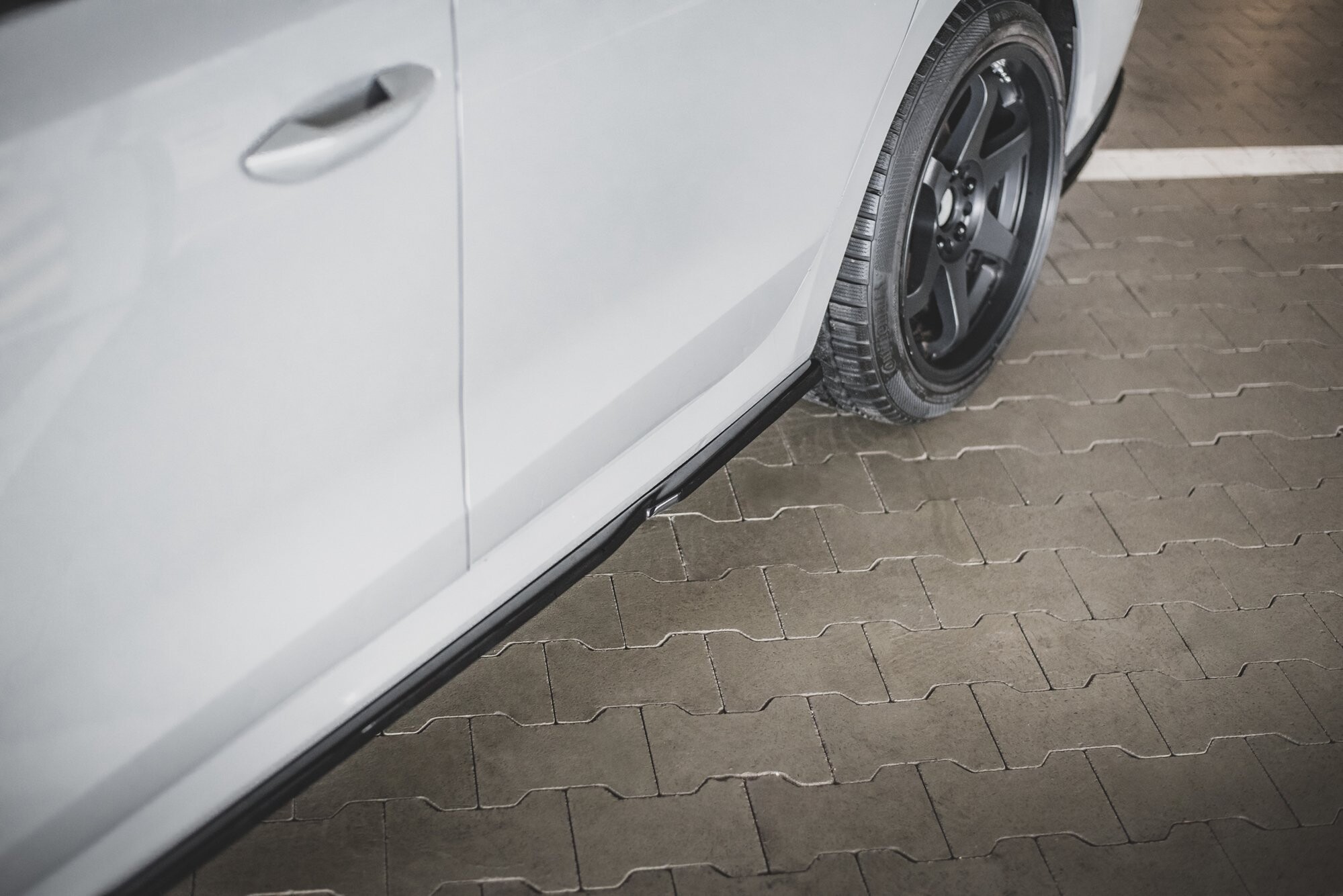 Maxton Design Seitenschweller Ansatz für V.1 für Skoda Octavia RS Mk4 schwarz Hochglanz Maxton Design Seitenschweller Ansatz für V.1 für Skoda Octavia RS Mk4 schwarz Hochglanz