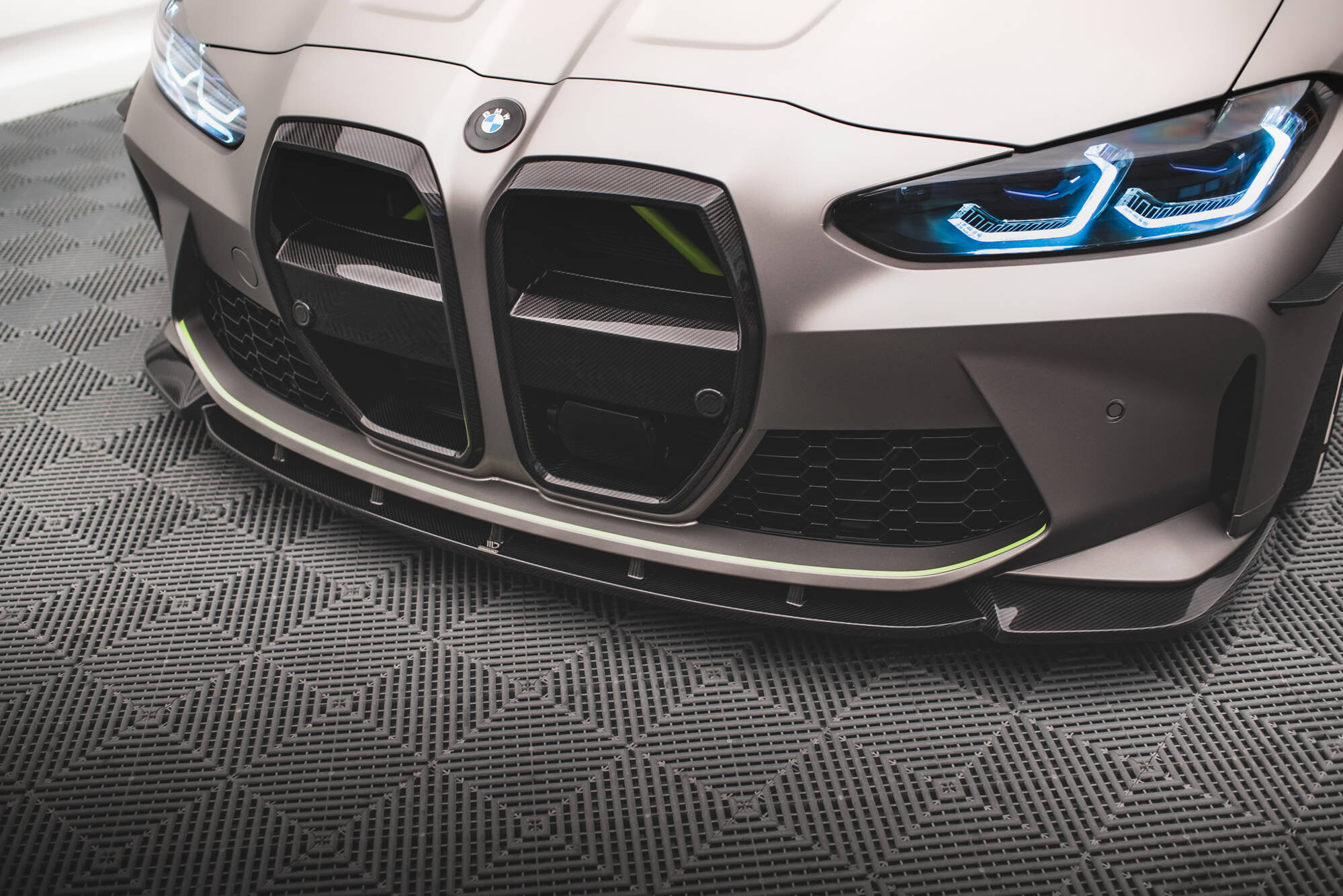 Maxton Design Carbon Fiber Front Ansatz V.1 für BMW M4 G82 / M3 G80 Maxton Design Carbon Fiber Front Ansatz V.1 für BMW M4 G82 / M3 G80